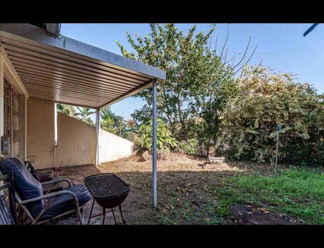 2 BEDROOM SIMPLEX SOLD IN SHERWOOD